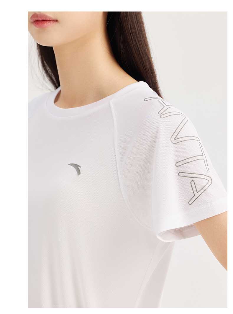 カットソー シンプル曲線ロゴ入り機能性カットソー