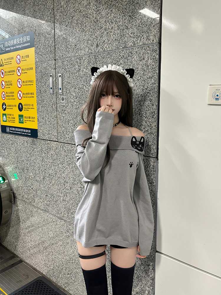 カットソー 猫モチーフ オフショルダー カットソー