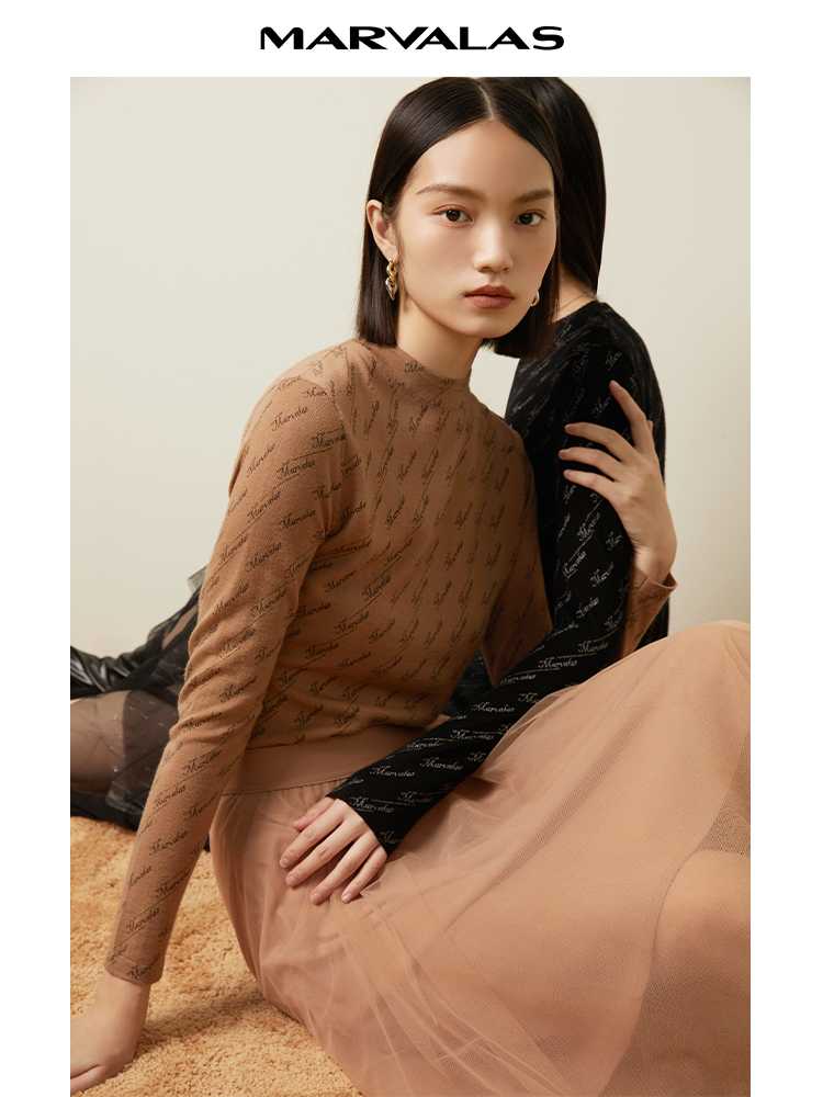 カットソー モノグラム柄フィット長袖トップス