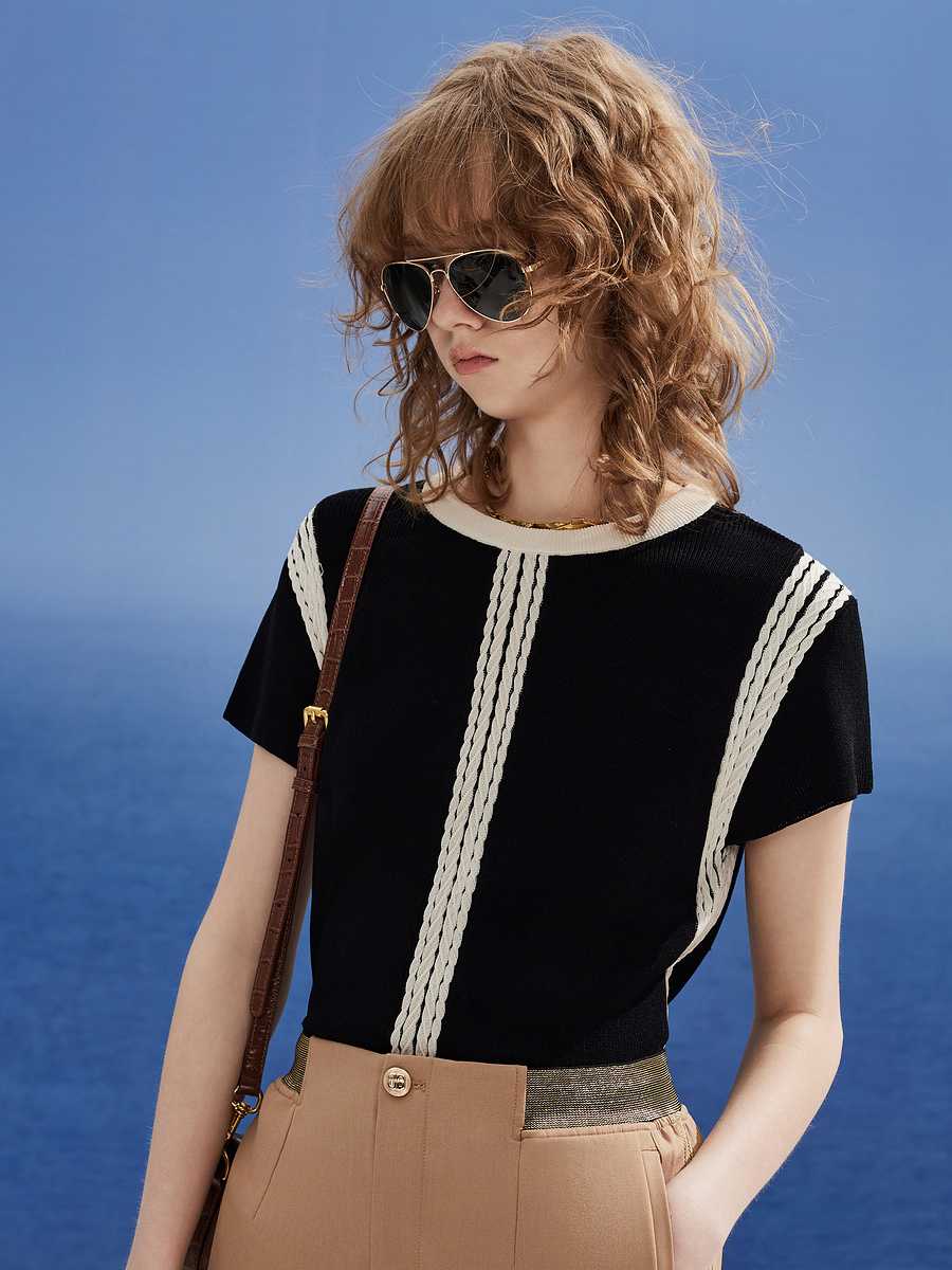 カットソー 縦ライン入り上質ニットカットソー