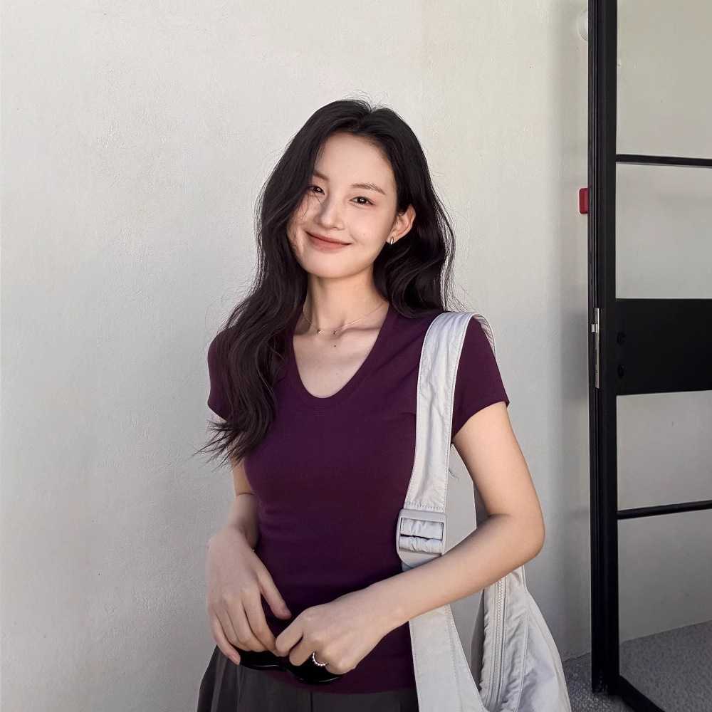 カットソー 滑らかなやわらかＵネックカットソー