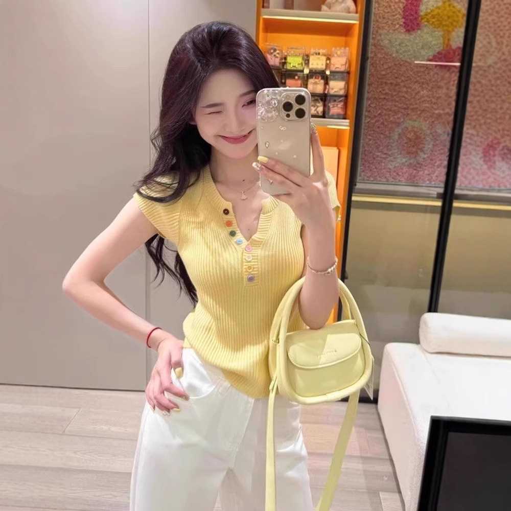  カットソー 彩りボタン リブ編み 半袖トップス