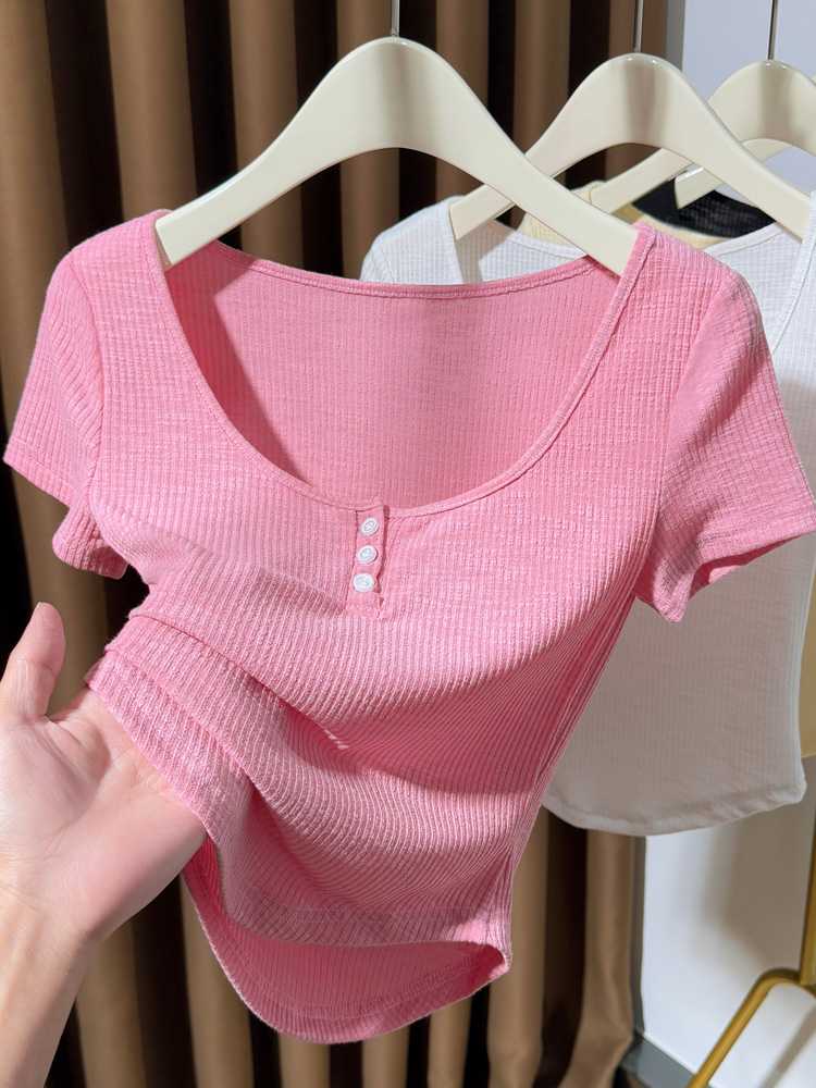 カットソー 肌なじみ優しい三つボタン七分丈カットソー