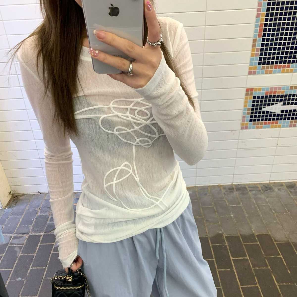 カットソー 花モチーフ透かし編みカットソー