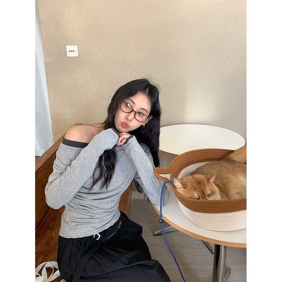 カットソー 肩見せ細ボーダーボートネック