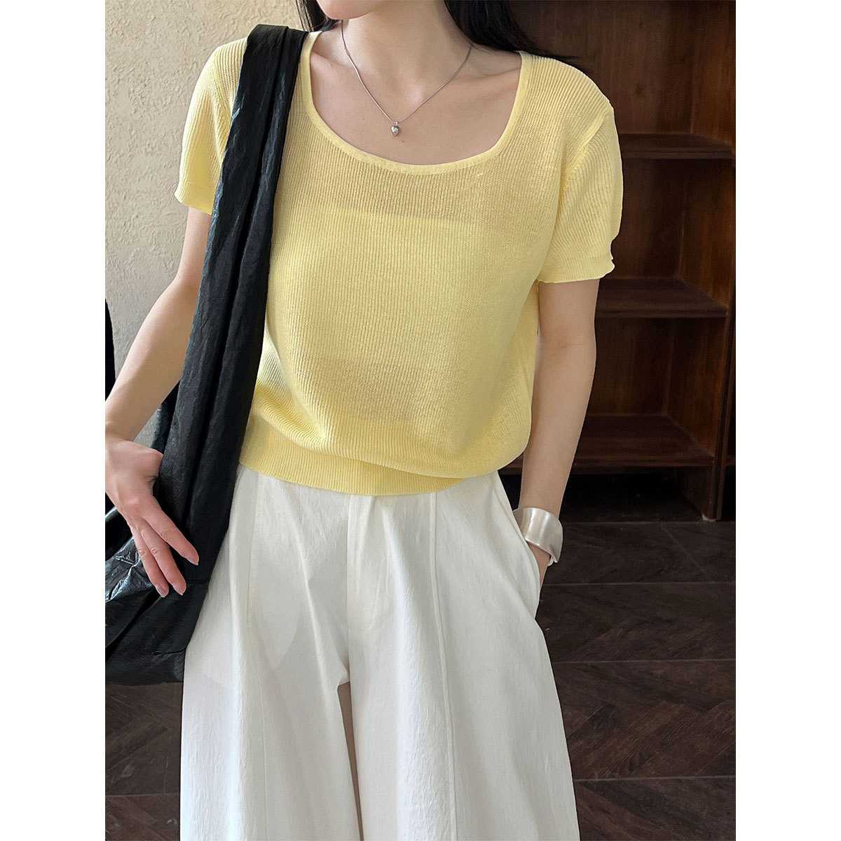 カットソー なめらか丸首リブニット半袖