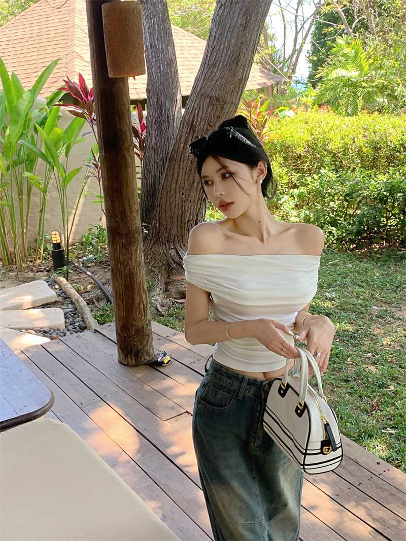 カットソー なめらか肌見せボートネック