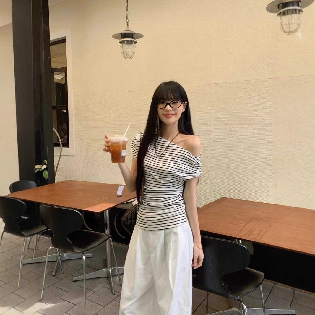 カットソー 洗練ボートネックカットソー