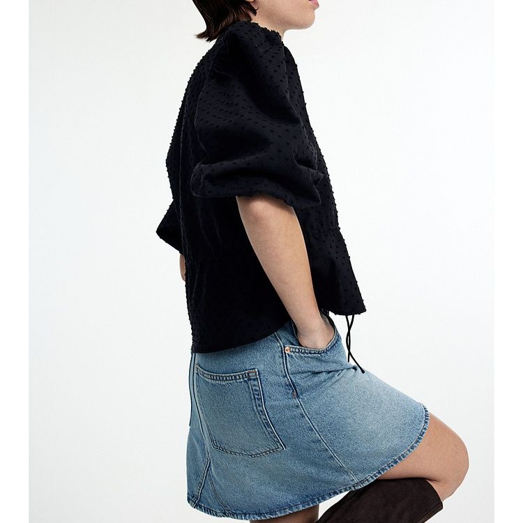 カットソー ドット刺繍パフスリーブカットソー