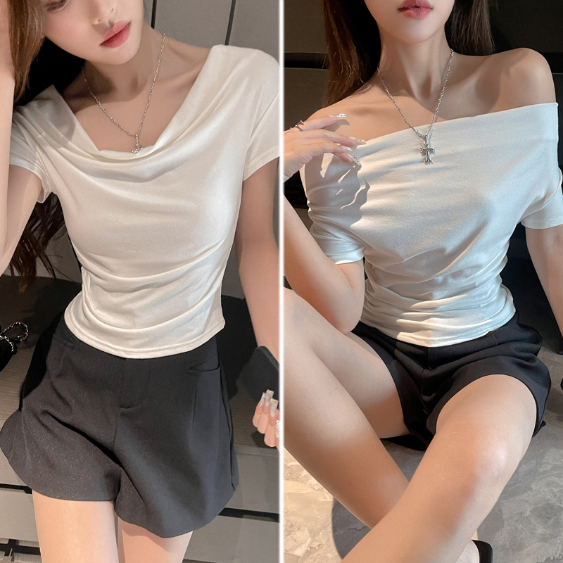 カットソー 優美なドレープボートネック