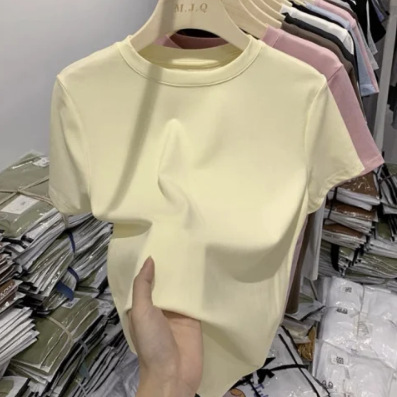 カットソー なめらか素材クルーネックカットソー