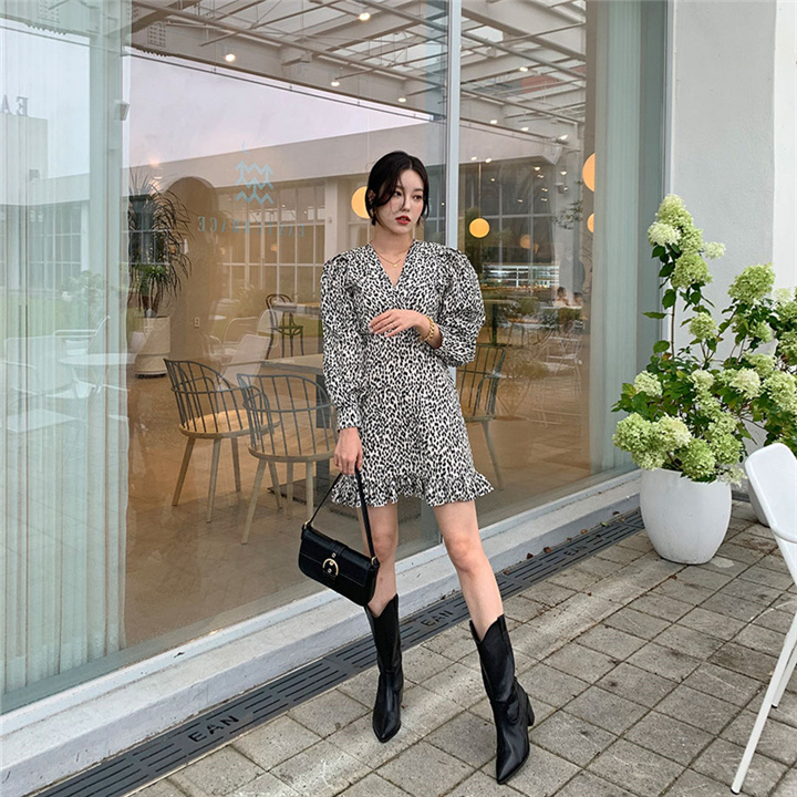 カットソー Vネック豹柄ワンピース 春夏ウエストシェイプ上品ミニ丈
