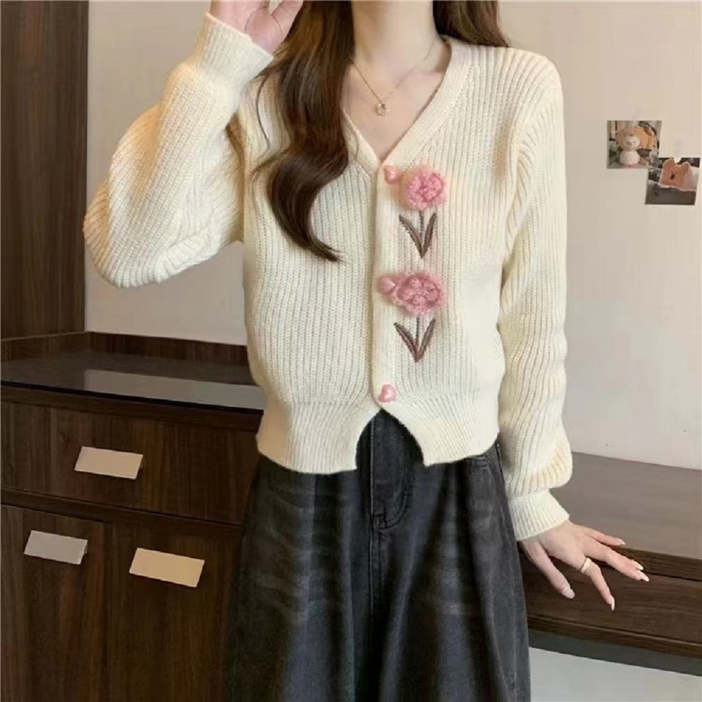 カットソー 花刺繍ニット Vネックカーディガン
