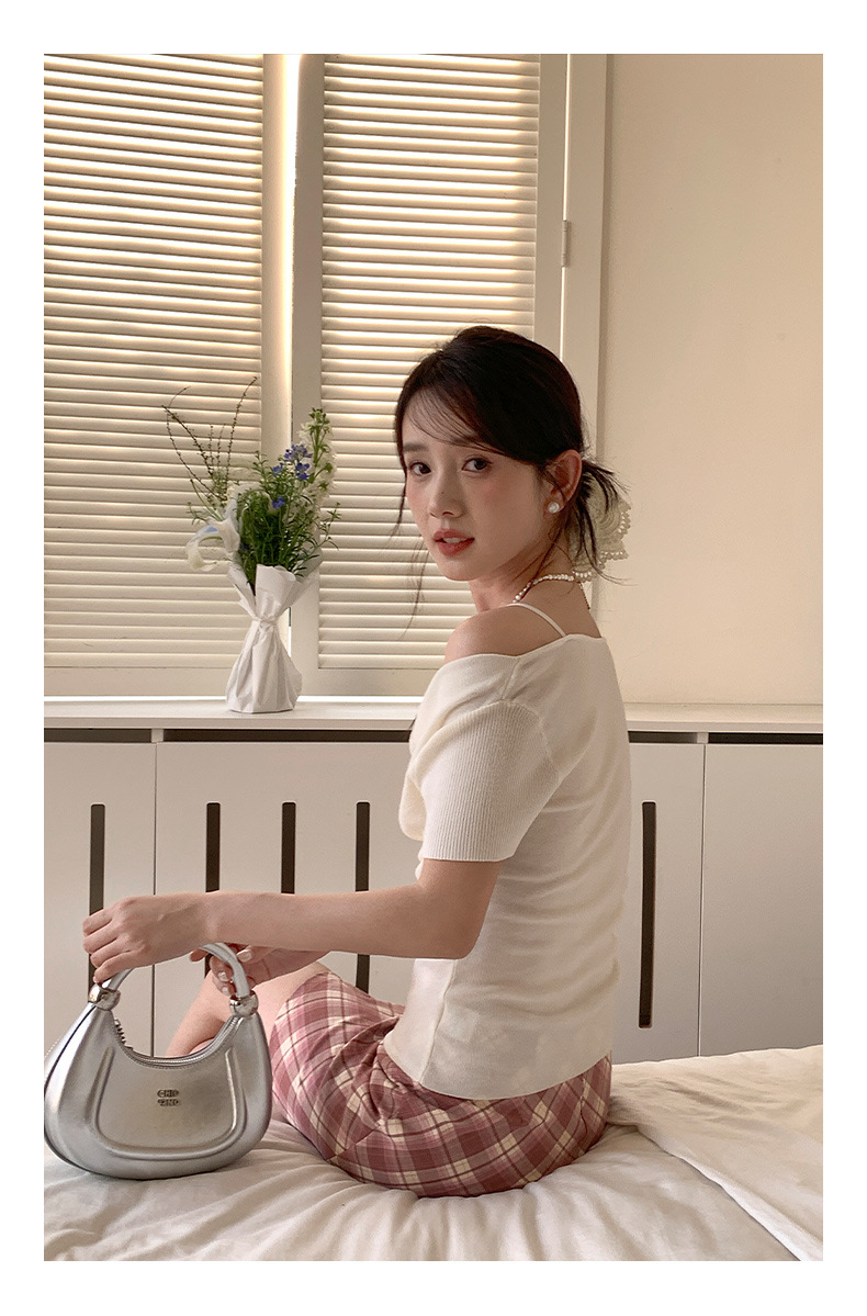 カットソー 優美なドレープボートネック