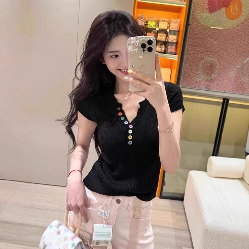 https://fulmo-img-server.com/cutton/4544ec90-93c4-4017-aea2-e942d1c208ac.jpg