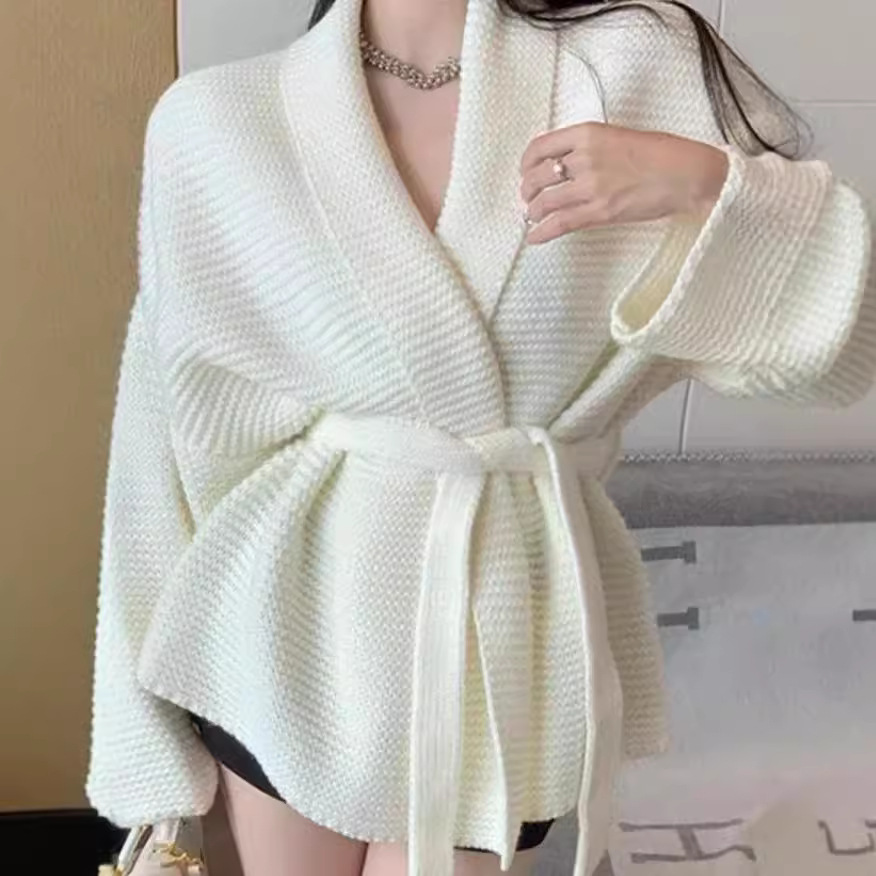 https://fulmo-img-server.com/cutton/47093a59-c76c-4a35-b1ea-7e686435b2b8.jpg