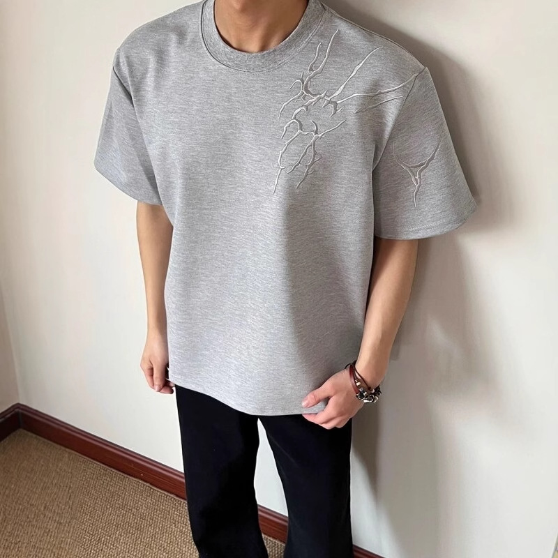 カットソー 立体刺繍デザイン半袖カットソー