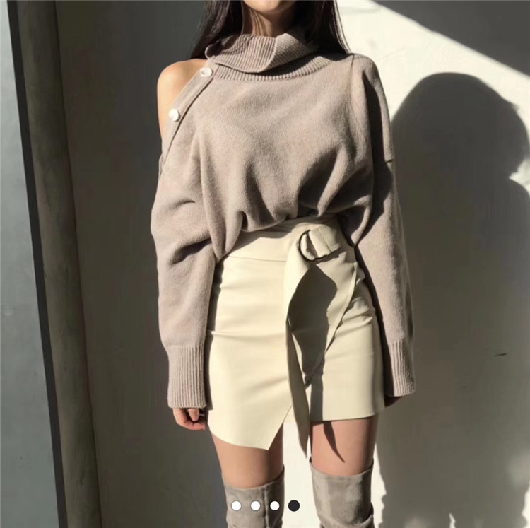 カットソー 女性らしさ際立つタートルネックセーター ゆったりシンプル