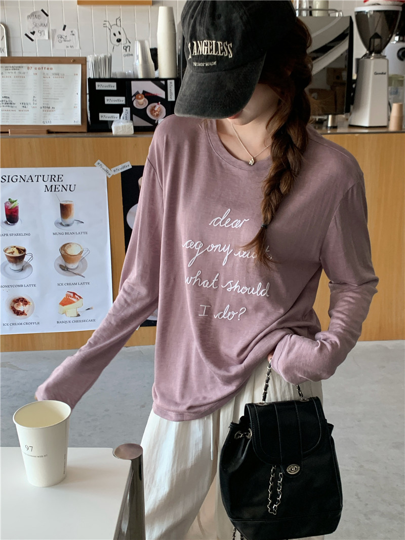 カットソー メッセージ刺繍入りゆったり長袖トップス