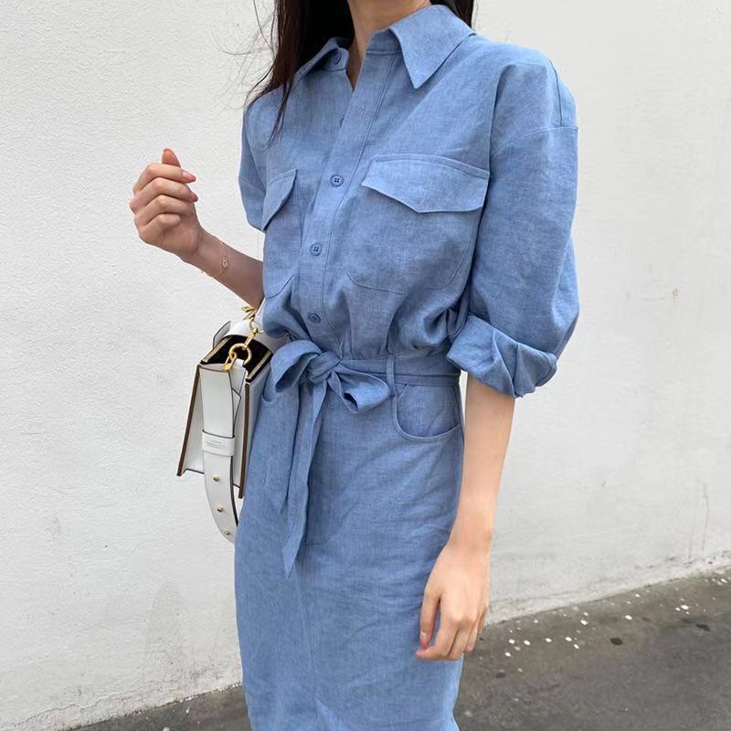 カットソー 麻の自然な質感が涼しげで上品な印象を与え、肌触りも快適