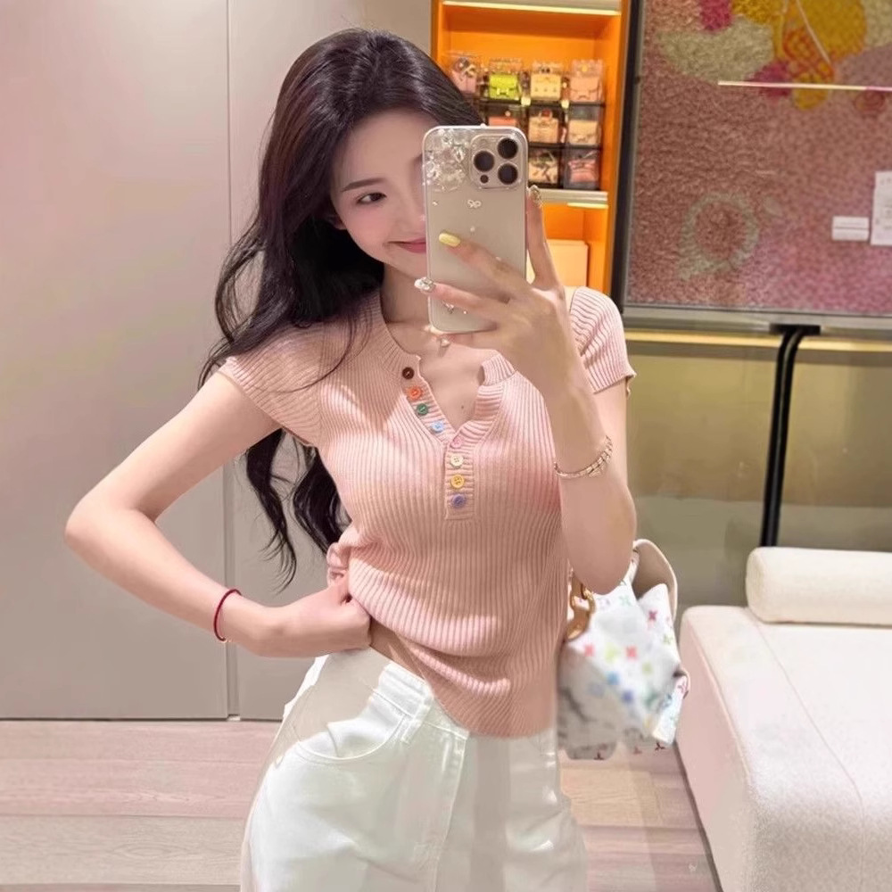 https://fulmo-img-server.com/cutton/c6cbeaab-bc6f-423f-973b-63bbe8b07b1f.jpg