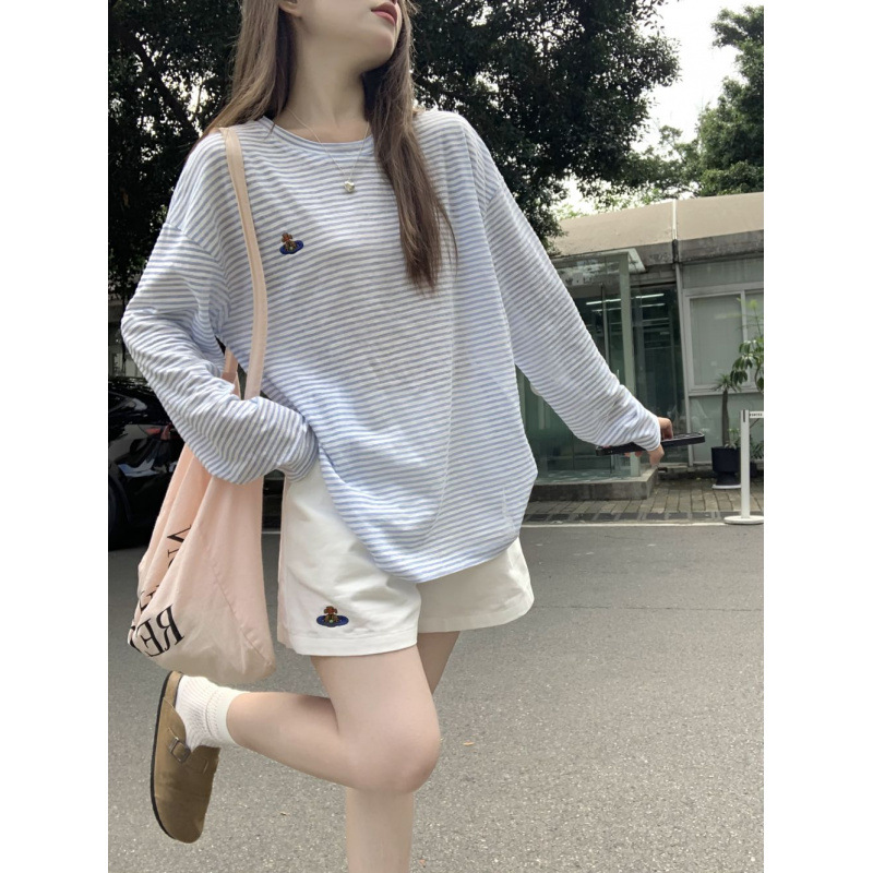 カットソー ゆったりワンポイント刺繍ボーダー長袖