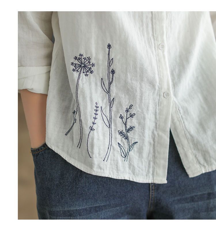 カットソー 優美な草花刺繍入りシャツ