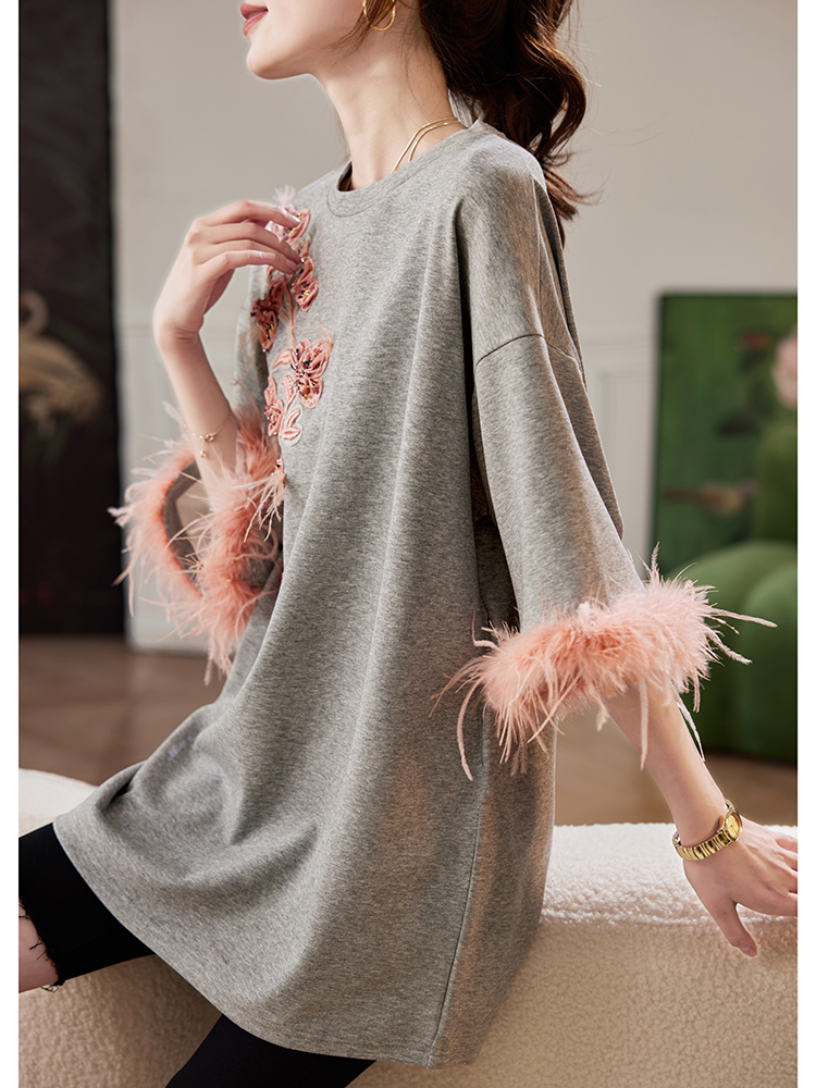 カットソー 花刺繍羽飾り袖カットソー