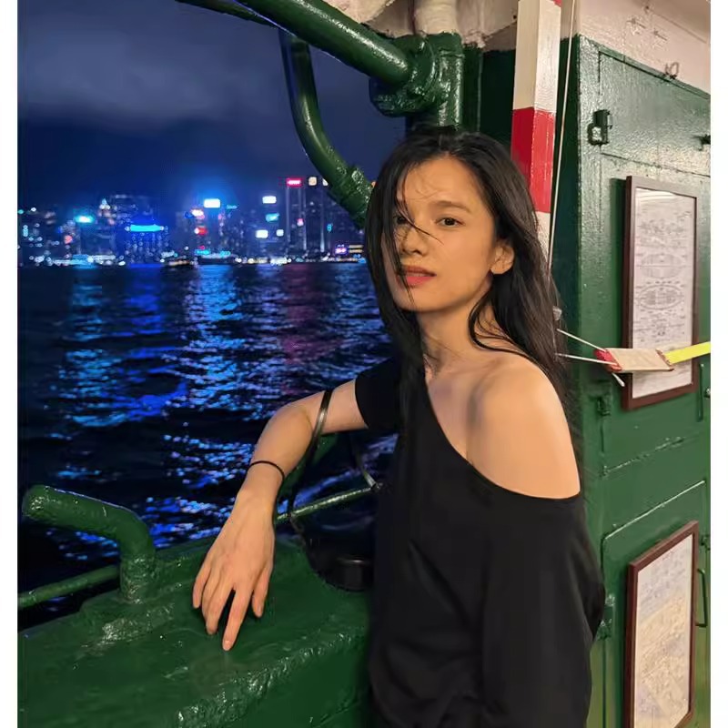 カットソー 優美肩出しボートネックカットソー