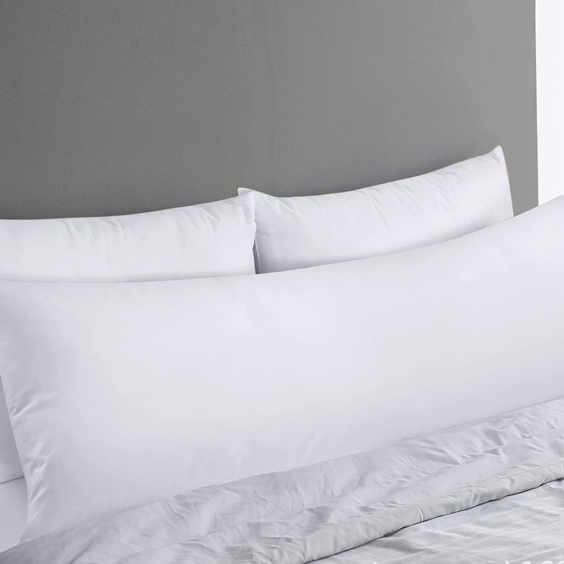 https://fulmo-img-server.com/dakimakura-store/1781928135211_qnga2gsd_a26a2uwo.jpeg