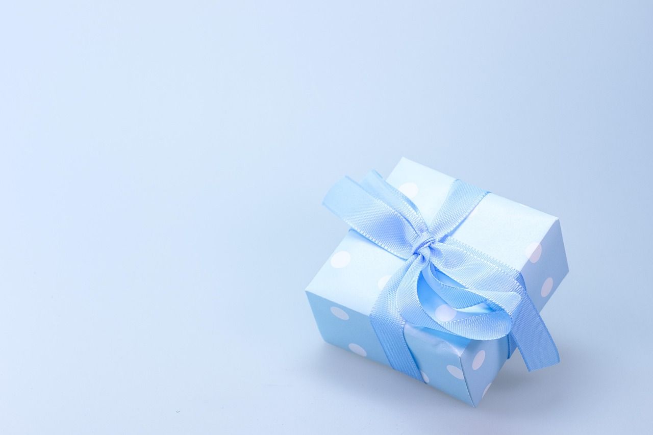 プレゼントにおすすめの抱き枕5選|誕生日・出産祝いに喜ばれる一品を厳選