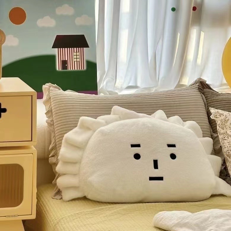 抱き枕 ふわふわ餃子顔クッション抱き枕