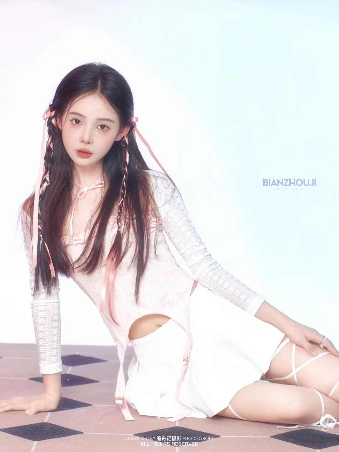 https://fulmo-img-server.com/dancebeat/1756480669268_i8j2oapi_xmd9m7fu.jpeg