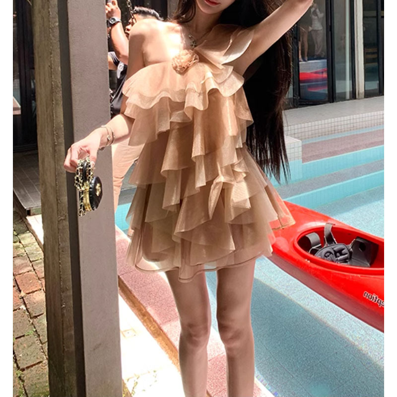 ダンス衣装 華やかフリル重ねオフショルダーミニ丈ドレス