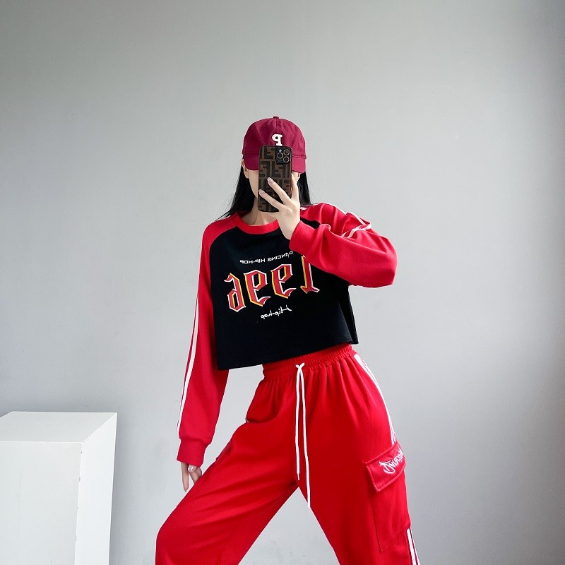 ダンス衣装 韓国風ストリート系クロップトップセットアップ