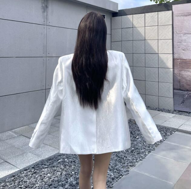 https://fulmo-img-server.com/dancebeat/b04417f0-da9a-4e35-a47c-45d5696dd575.jpg