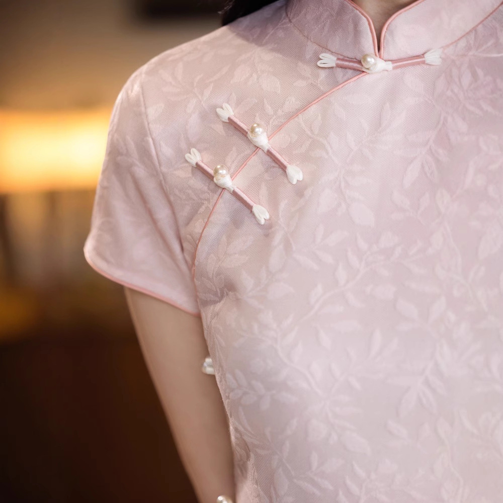 ダンス衣装 チャイナ風エレガント刺繍チャイナドレス