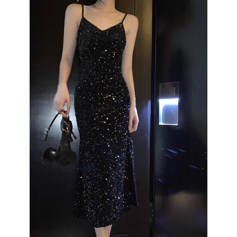 ダンス衣装 スパンコール輝く細身キャミソールワンピース