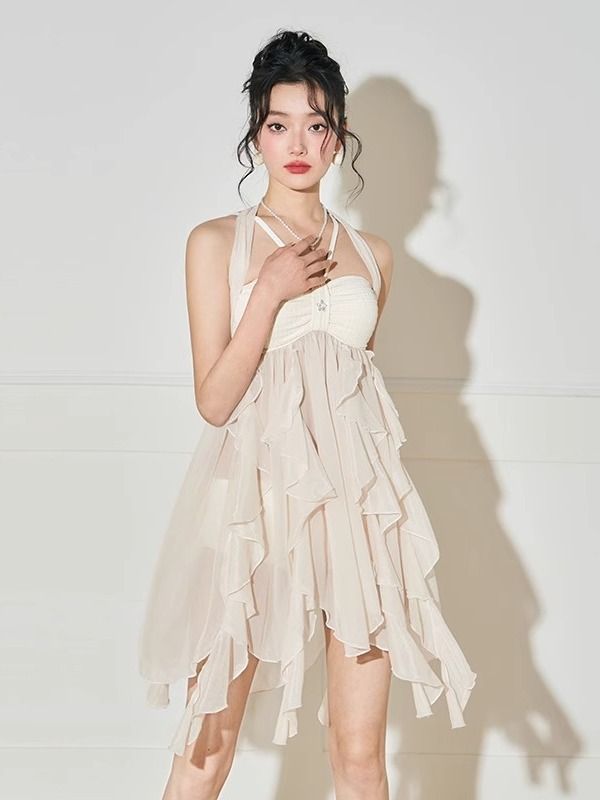 ダンス衣装 多層フリル華やかホルターネック舞踏服