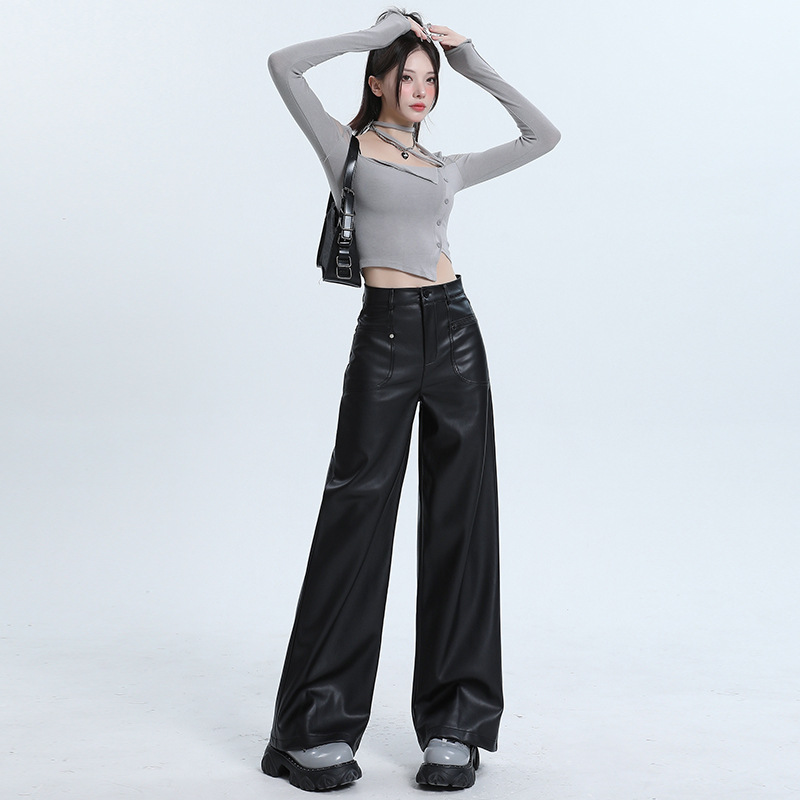 ダンス衣装 合成皮革ワイドパンツとへそ出しトップスセット