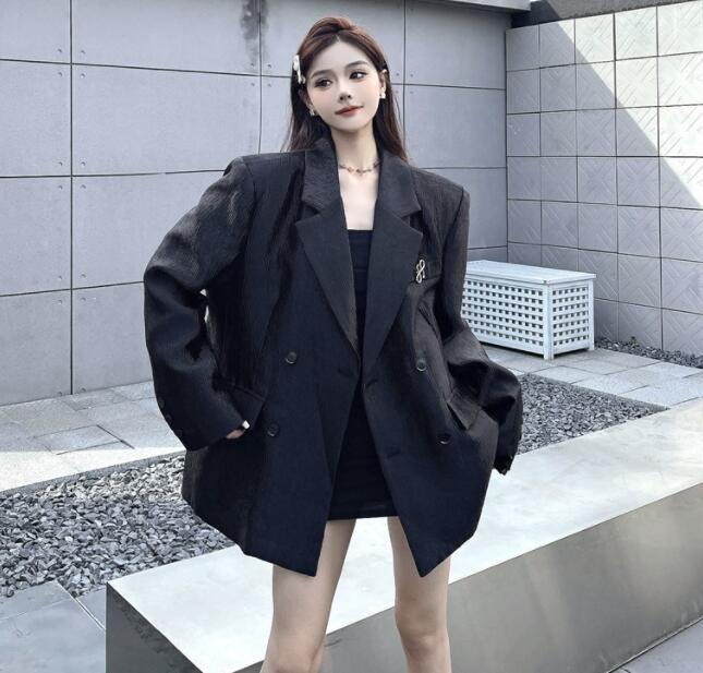 https://fulmo-img-server.com/dancebeat/cb1f891f-cd5a-411e-9644-483b5501bae4.jpg