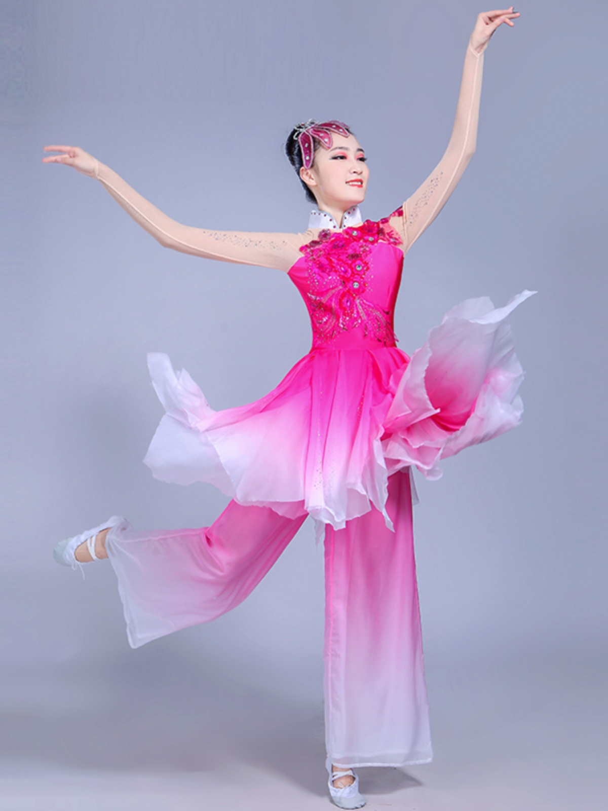 https://fulmo-img-server.com/dancebeat/e453ea13-82c6-4ff3-b0f6-bf69969c96d2.jpg