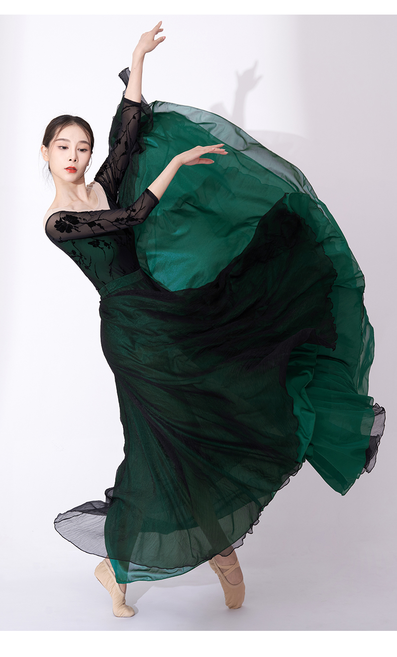 https://fulmo-img-server.com/danceuri/0454c066-c7f0-48a7-9f44-5d74fdeaaa9d.jpg