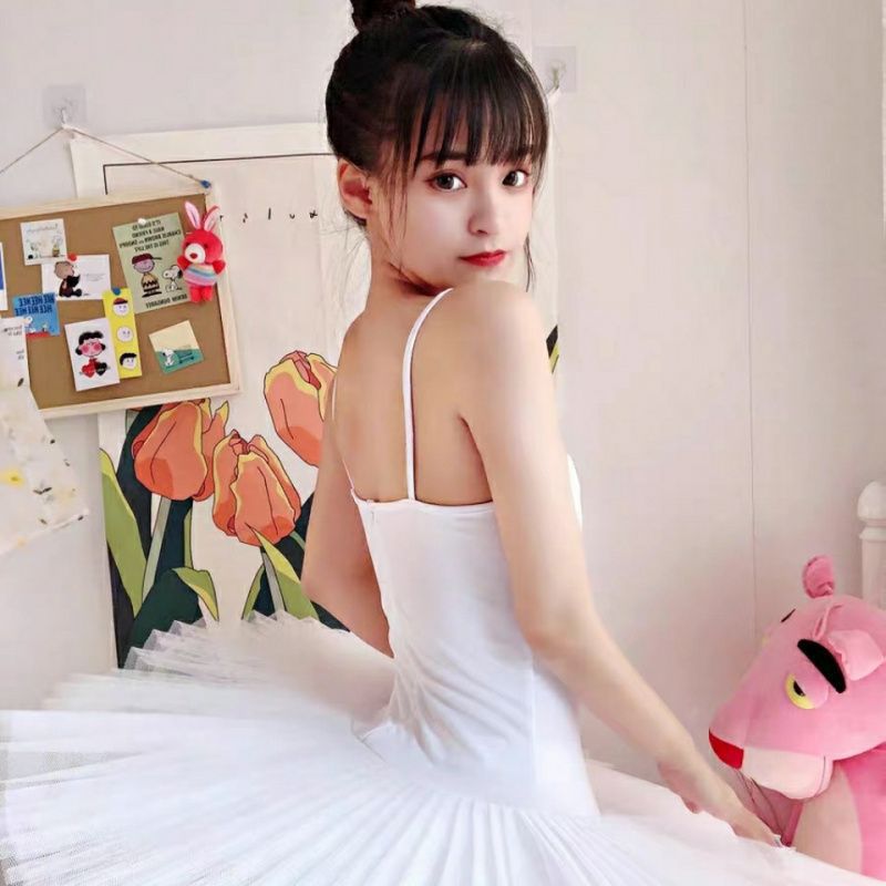 https://fulmo-img-server.com/danceuri/04975de8-505e-47c0-80d4-7ffe2e7b036b.jpg