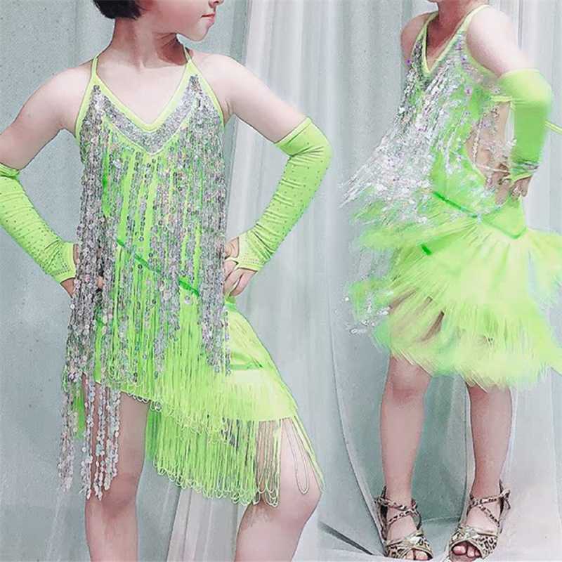 キッズが輝く瞬間をサポートする！社交ダンス衣装おすすめ10選