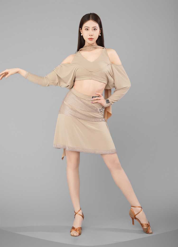 社交 ダンス ドレス 社交ダンス 優美な舞踏装 華麗なツーピース