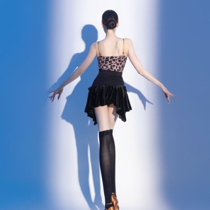 https://fulmo-img-server.com/danceuri/1756775778521_n8njoukq_s8p0ayvk.jpeg