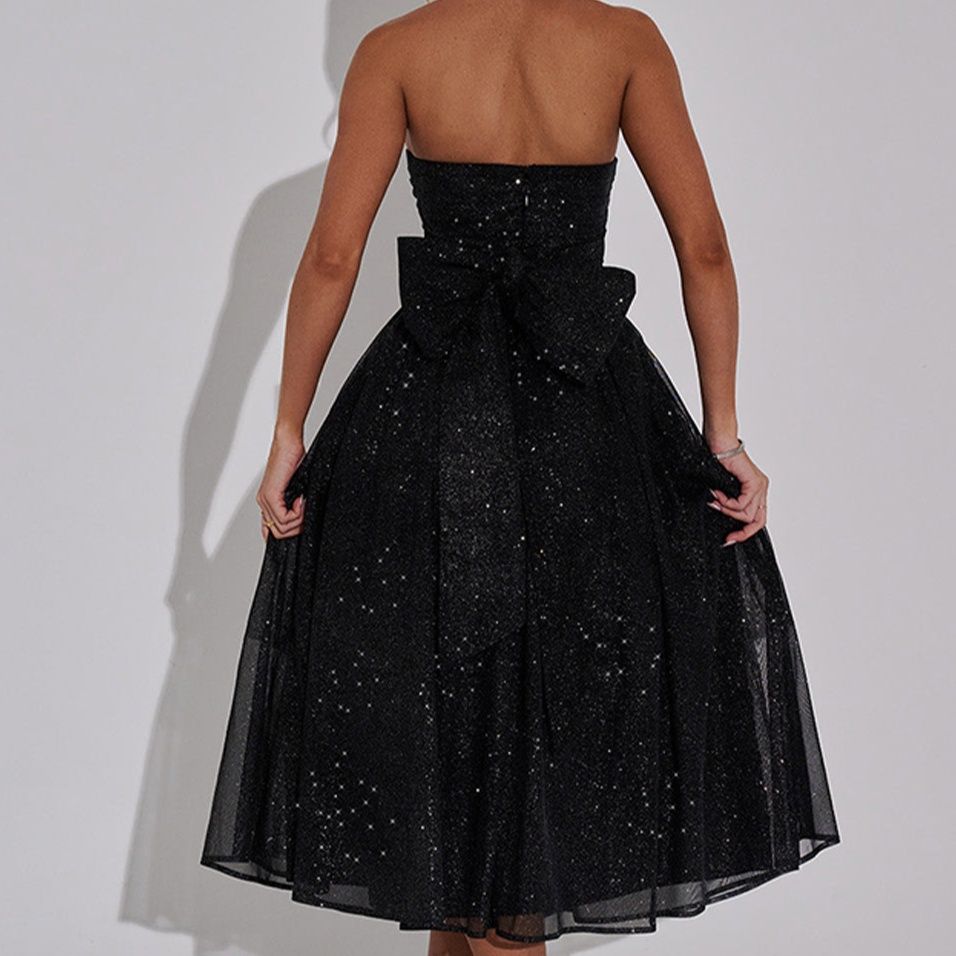  星空輝くベアトップ大人風ミディ丈社交ダンスドレス