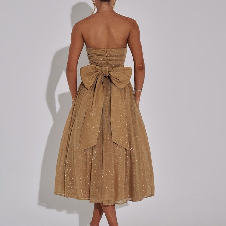  星空輝くベアトップ大人風ミディ丈社交ダンスドレス