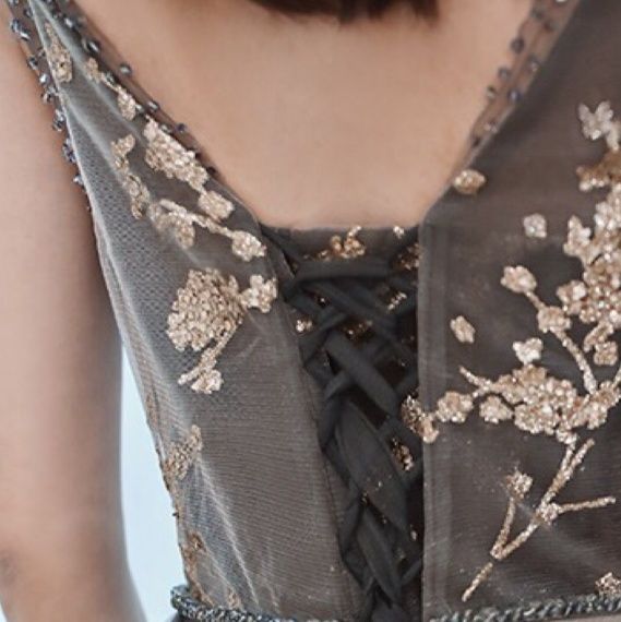 花散らし刺繍入り透け感チュール社交ダンスドレス